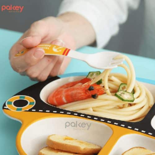 Set ăn dặm sợi tre mang lại ưu điểm chống rơi vỡ