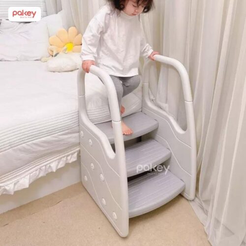 Thang kê chân cho bé có tay vịn Pakey F041 12 Thang kê chân cho bé có tay vịn Pakey F041