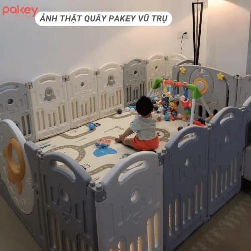 Quây cũi nhựa gấp gọn Pakey vũ trụ 17 anh that quay cui cho be vu tru New sun babies