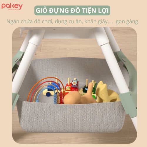 Phần dưới của ghế được trang bị 1 chiếc túi đựng đồ gọn gàng