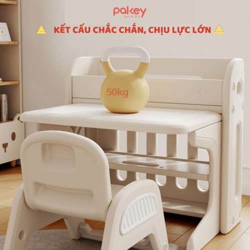 Bàn có kết cấu dày dặn, chắc chắn, khả năng chịu lực lớn