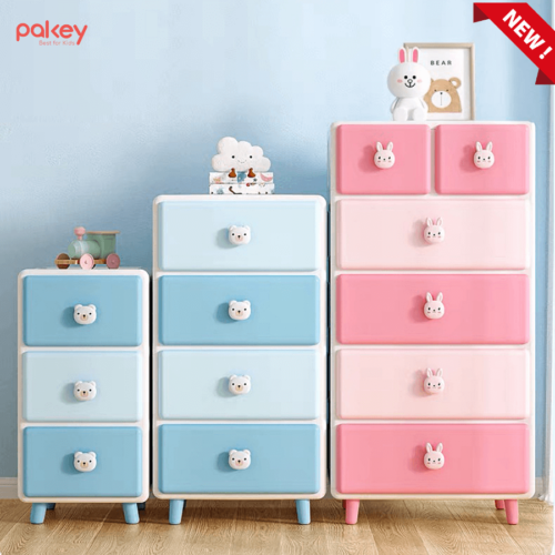 Tủ nhựa Pakey SK002 19 Chân tủ được thiết kế vững chắc, mang lại sự ổn định cao, giúp tránh tình trạng lật ngửa đồng thời tạo nên một không gian an toàn cho bé yêu