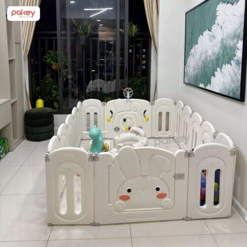 Quây cũi nhựa gấp gọn Pakey Thỏ