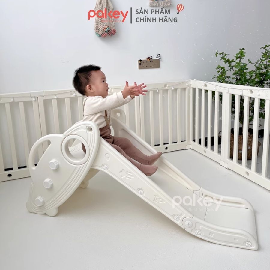 Cầu trượt đơn Pakey Moon House Cầu trượt đơn Pakey Moon House