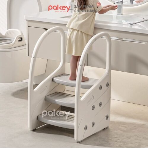 Thang kê chân cho bé có tay vịn Pakey F041