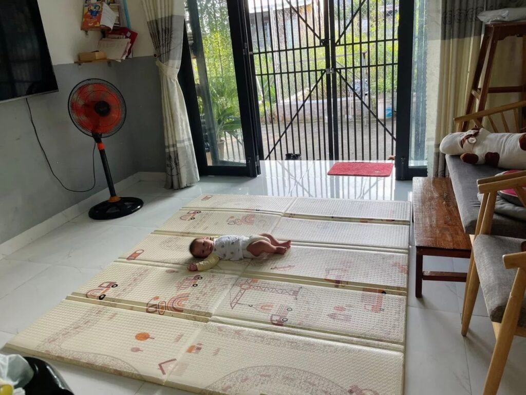 Image #1 from Mẹ Kiến