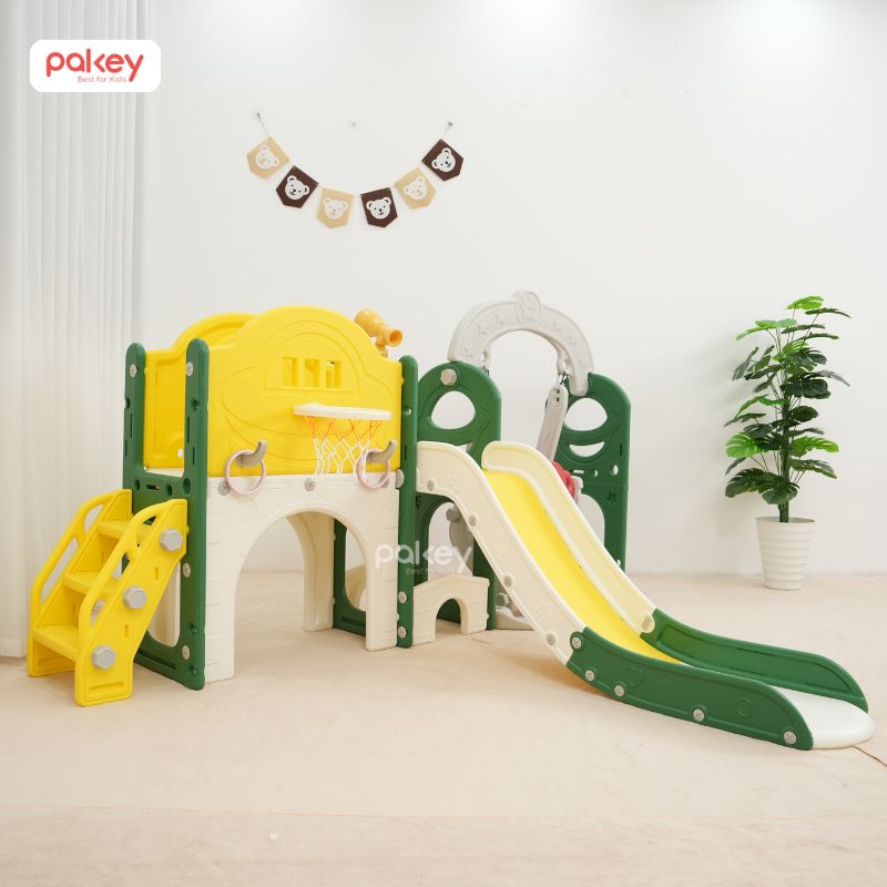 30+ mẫu cầu trượt liên hoàn ngoài trời tăng vận động cho bé 38 Các chi tiết như bậc thang, tay vịn, cửa ra vào, mép trượt phải được bo tròn và không có cạnh sắc