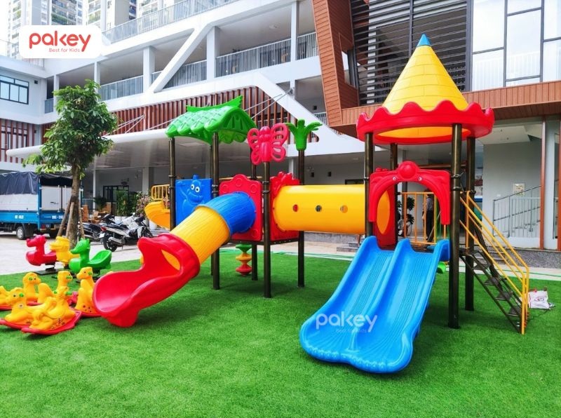 30+ mẫu cầu trượt liên hoàn ngoài trời tăng vận động cho bé 27 Cầu trượt liên hoàn bằng thép sơn tĩnh điện