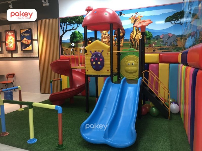 30+ mẫu cầu trượt liên hoàn ngoài trời tăng vận động cho bé 28 Cầu trượt liên hoàn bằng thép sơn tĩnh điện