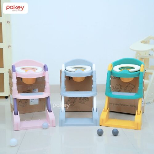 Nắp thu nhỏ bồn cầu kèm thang kê chân Pakey P-PC04