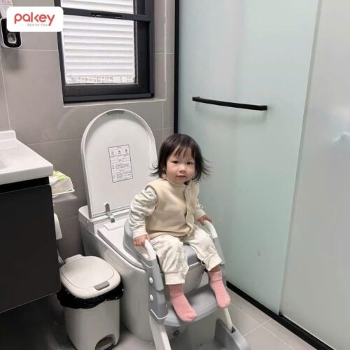 Nắp bồn cầu kèm thang kê chân cho bé Pakey P-PC04 19 Nắp thu nhỏ bồn cầu kèm thang kê chân Pakey P-PC04