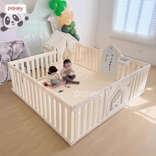 Quây cũi nhựa Pakey White House P-WH02