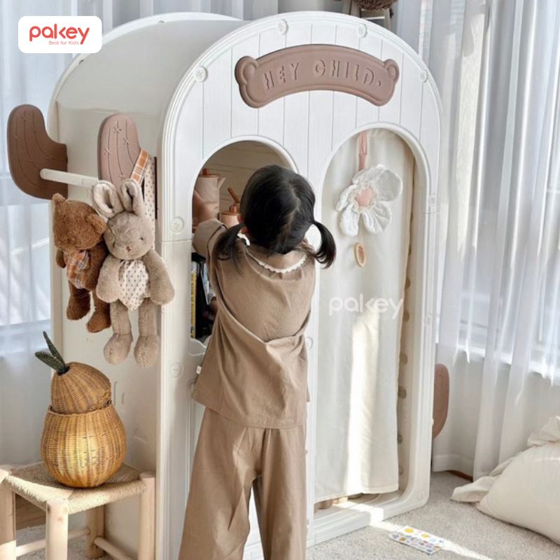 Mẫu tủ nhựa cho bé gái đẹp