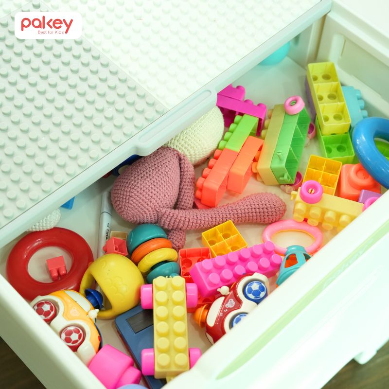 Với những mảnh ghép nhỏ có độ chính xác cao, lego mang đến cho bé cơ hội sáng tạo không giới hạn