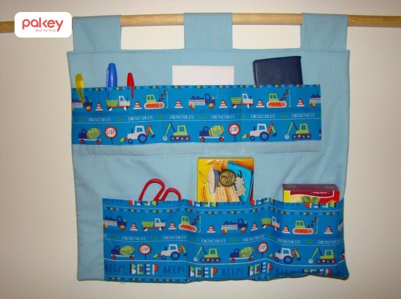 tự làm kệ đồ chơi cho bé bằng vải