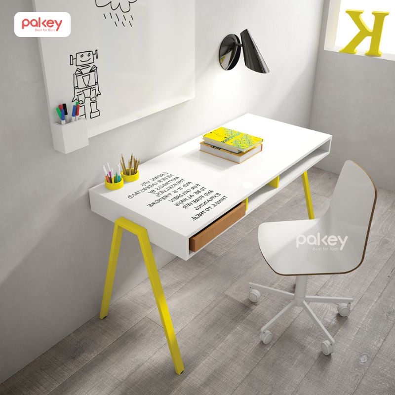 Bàn học chữ I cho bé