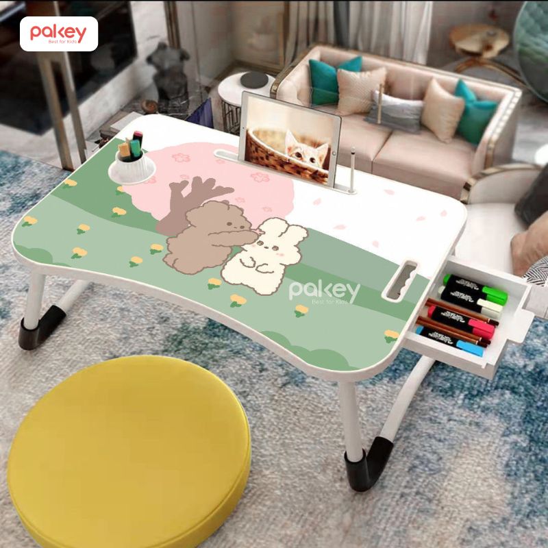 Tiện lợi cho không gian nhỏ hẹp, bàn học gấp gọn có thể thu lại sau khi sử dụng