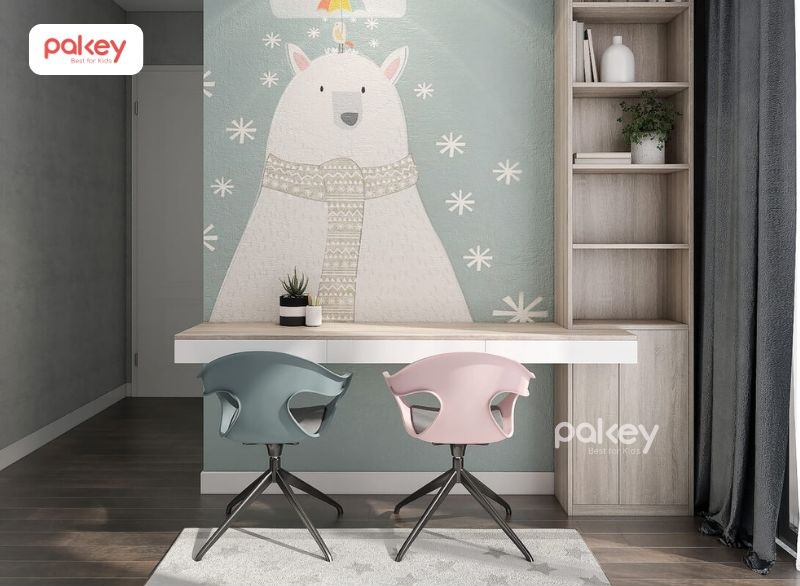 Bàn treo tường giúp tiết kiệm diện tích tối đa, đặc biệt phù hợp với phòng ngủ nhỏ hoặc căn hộ chung cư