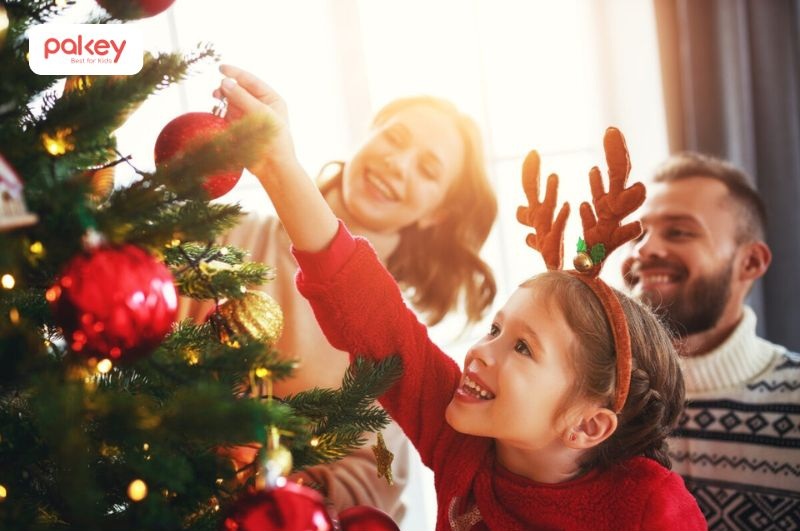 Top 5 món đồ chơi noel cho bé trai, bé gái cực mê mẩn 10 Tặng đồ chơi noel cho bé dịp Giáng sinh là nét văn hóa đặc trưng ở nhiều quốc gia trên thế giới