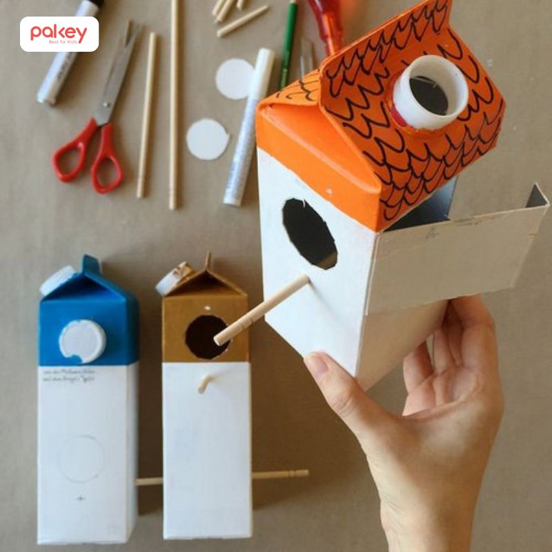 15+ ý tưởng làm đồ chơi cho bé handmade không tốn 1 xu 16 Làm lồng chim đồ chơi cho bé bằng vỏ hộp sữa