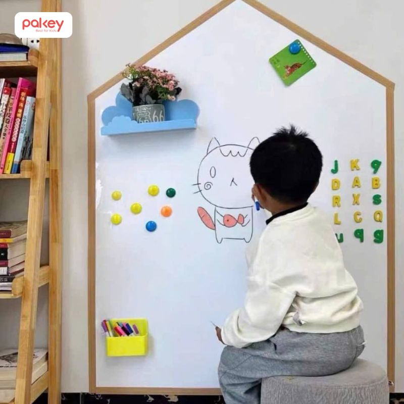 Bảng vẽ dán tường cho bé