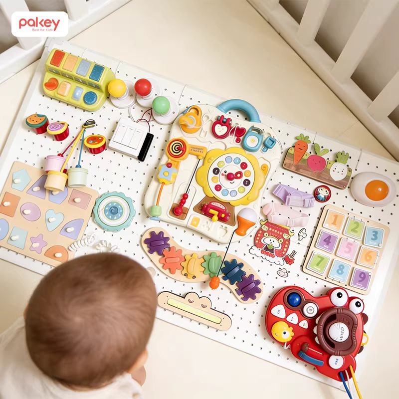 Đồ chơi giáo dục là gì? Khi nào nên mua đồ chơi giáo dục cho bé?