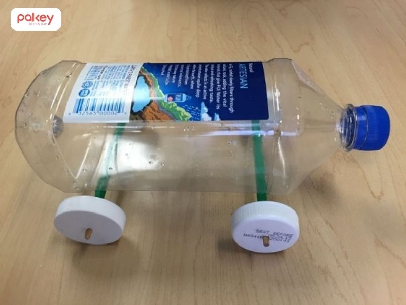 3 cách làm ô tô đồ chơi cho bé từ giấy bìa, hộp sữa, chai nhựa