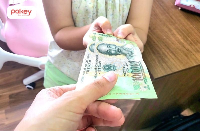 Mẹo dạy con cách sử dụng tiền lì xì hiệu quả?