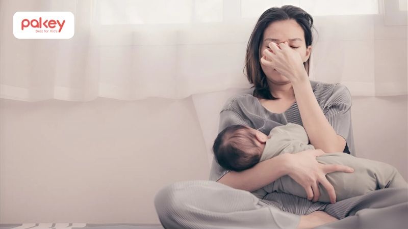 Áp lực thời gian và bận rộn khiến ba mẹ không đủ kiên nhẫn để dỗ dành con