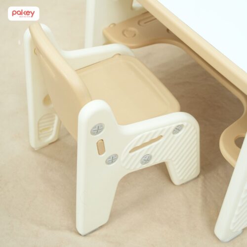 Ghế nhựa cho bé Pakey YY02