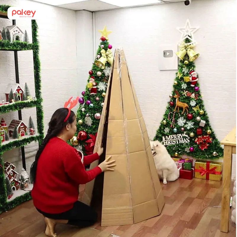 Trang trí cây thông Noel bằng giấy/bìa carton