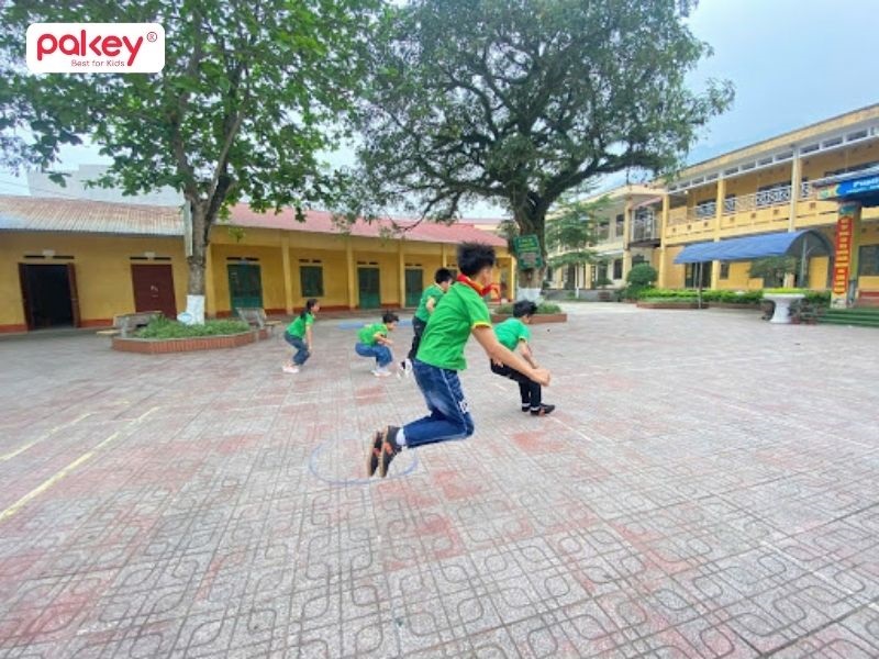 Top 50+ trò chơi dân gian Việt Nam đặc sắc nhất 98 Trò chơi nhảy cóc