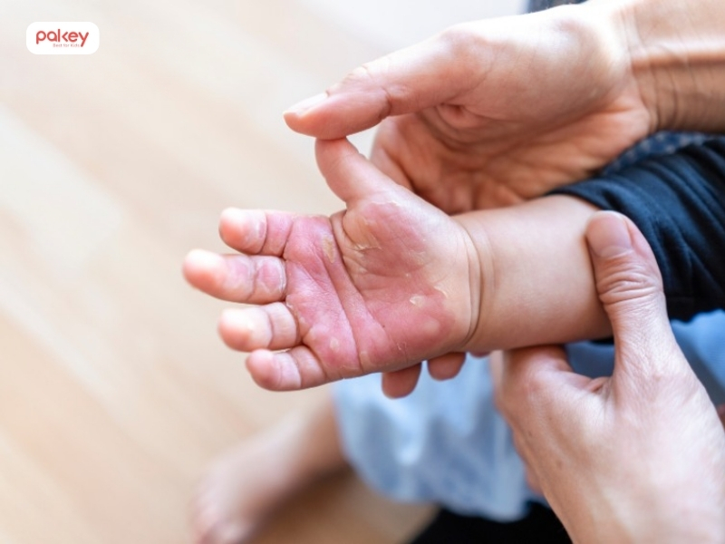 5 cách dạy trẻ về an toàn ngày Tết ba mẹ không nên bỏ qua