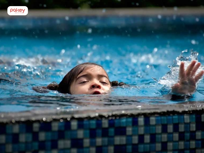 5 cách dạy trẻ về an toàn ngày Tết ba mẹ không nên bỏ qua