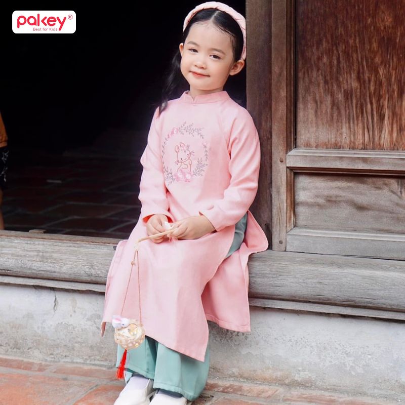 99+ Mẫu áo Dài trẻ em cho bé gái, bé trai đẹp nhất 2026 56 Áo Dài cho bé gái