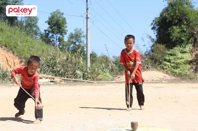 Top 50+ trò chơi dân gian Việt Nam đặc sắc nhất 69 Trò chơi đánh quay