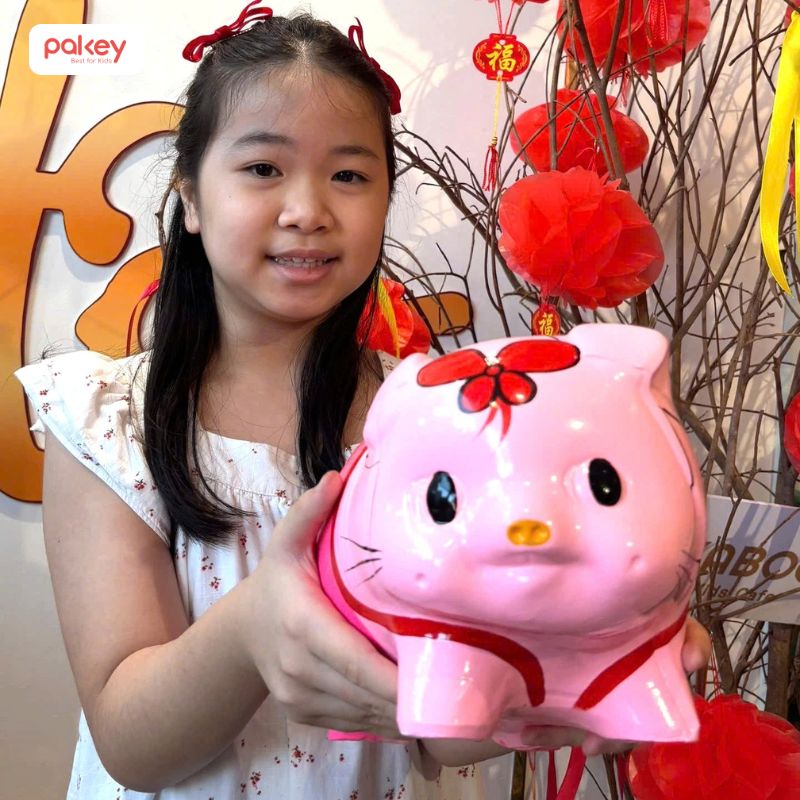 Trong quan niệm dân gian, hình ảnh con heo gắn liền với sự no đủ, sung túc, sinh sôi và tích lũy