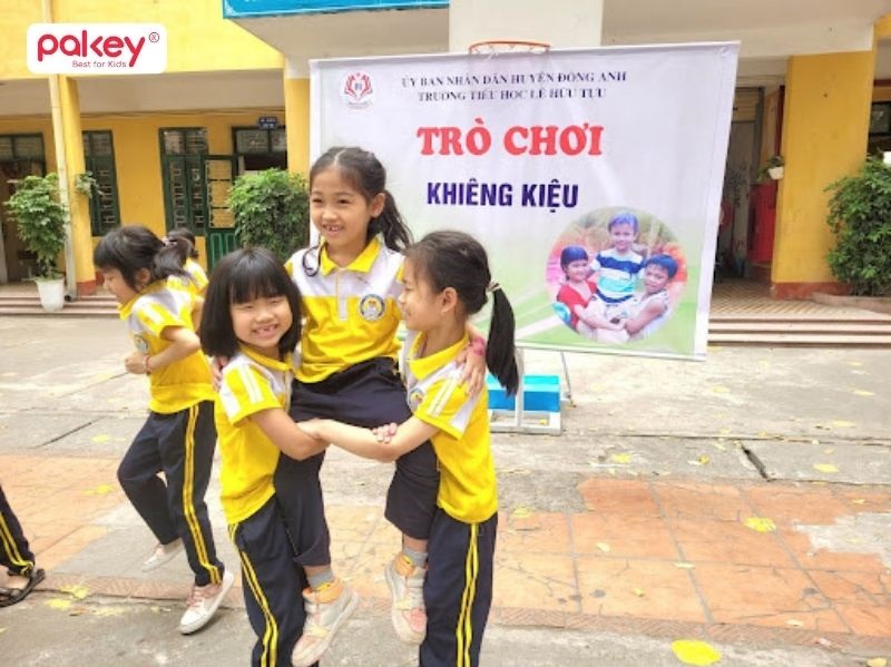 Top 50+ trò chơi dân gian Việt Nam đặc sắc nhất 85 Trò chơi khiêng kiệu