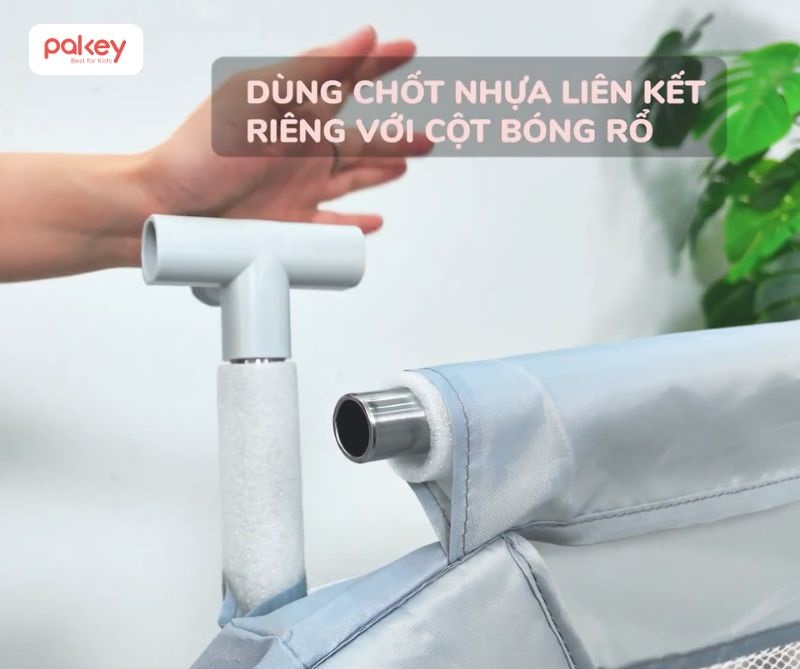 Chốt nhựa 4 đầu được thiết kế riêng để lắp cột bóng rổ