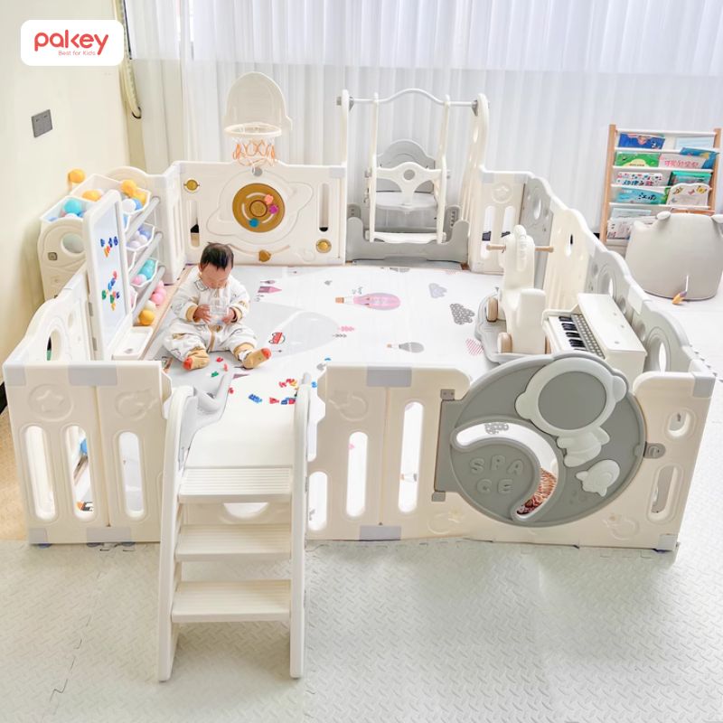 Quây cũi là giải pháp lý tưởng để tạo ra một không gian chơi riêng biệt, an toàn cho bé ngay trong nhà