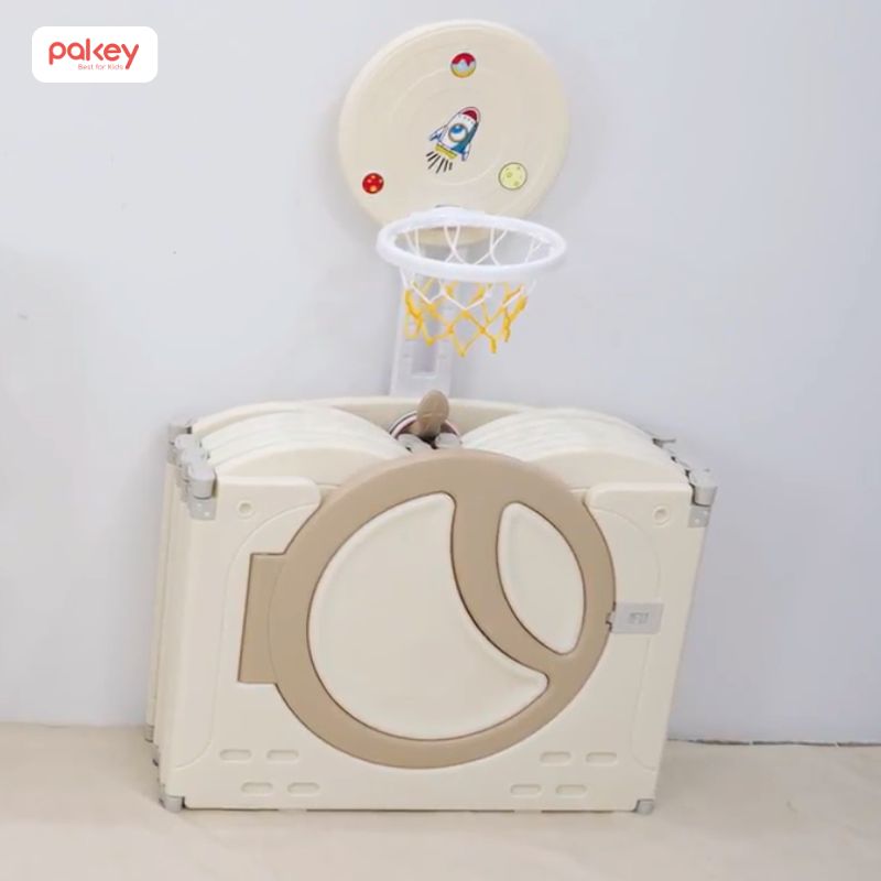 Quây cũi nhựa Pakey Moonhouse sau khi gấp gọn