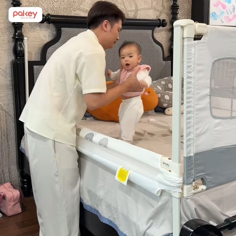 Mua thanh chắn giường là cần thiết để bảo vệ an toàn cho bé và giảm áp lực trông con cho phụ huynh