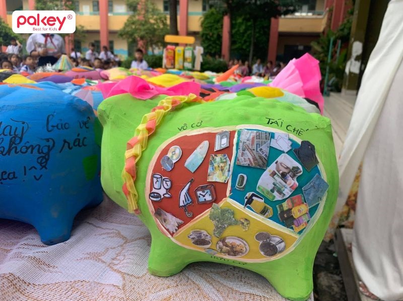 Mẫu trang trí heo đất đẹp và độc đáo