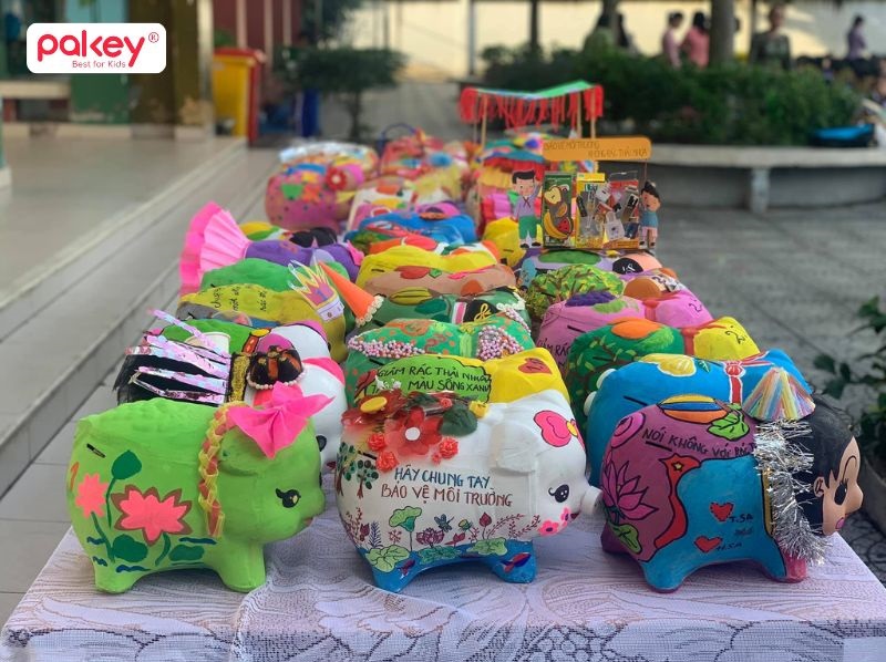 Mẫu trang trí heo đất đẹp và độc đáo