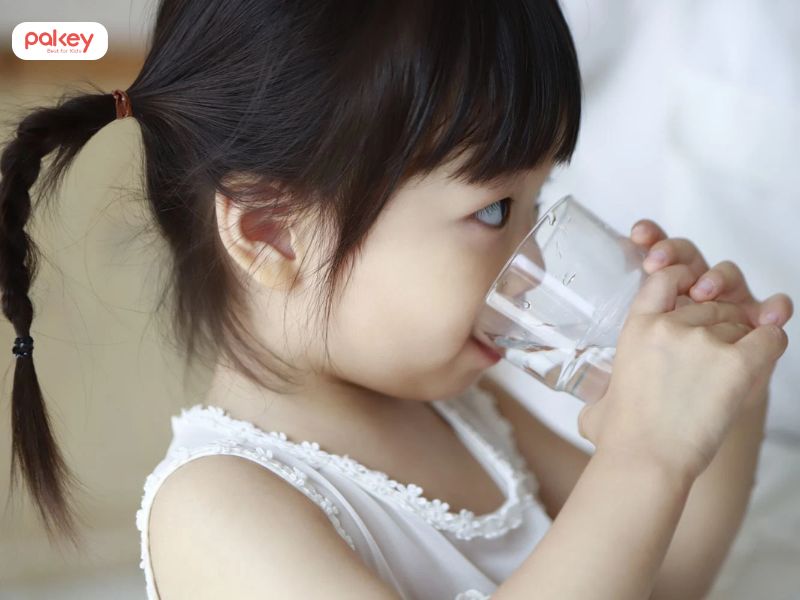 Vì sao trẻ bị chuột rút? Nguyên nhân và cách khắc phục