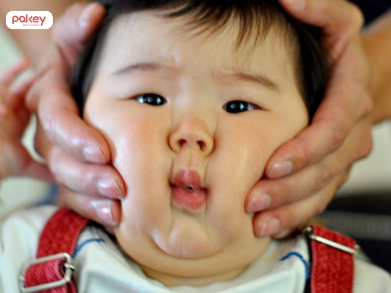 Trẻ ngáy khi ngủ có sao không? 9 Trẻ ngáy khi ngủ có sao không?