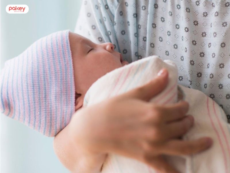 Giảm dần thói quen bế ru