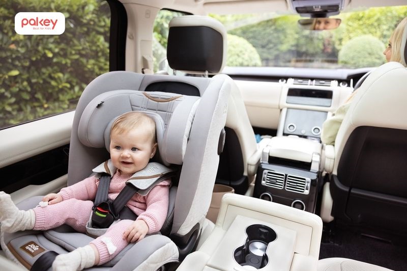 Đai an toàn 5 điểm là giải pháp phù hợp cho trẻ từ giai đoạn sơ sinh tháng đến 6 tuổi