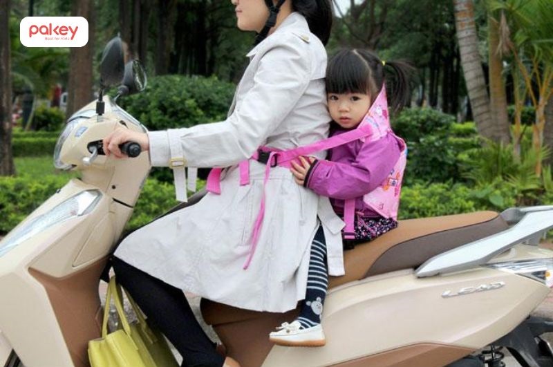 Dây đai an toàn cho bé có những loại nào? Khi nào cần sử dụng? 11 Dây đai an toàn cho bé ngồi xe máy