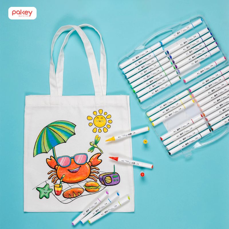 Sử dụng màu Acrylic để vẽ trang trí túi vải, tạo dấu ấn riêng